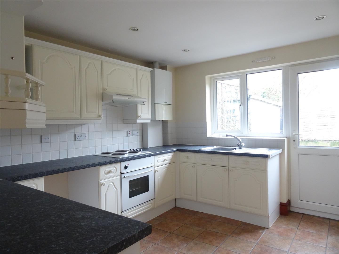 14 Tankerville Street, Shrewsbury, SY2 5DJ To Let